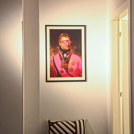 Appartamento Ferdinando Arthouse Oversized Modern - By Gocce Team *